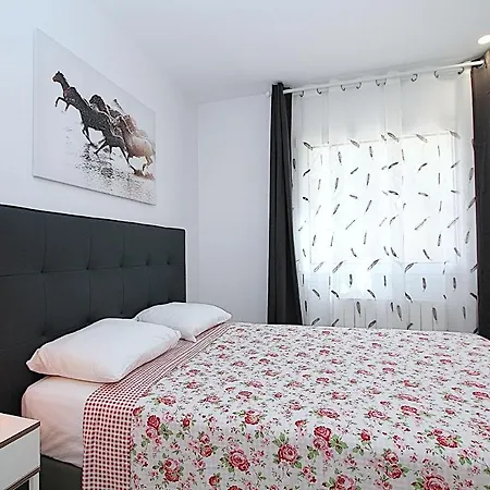 Villa House